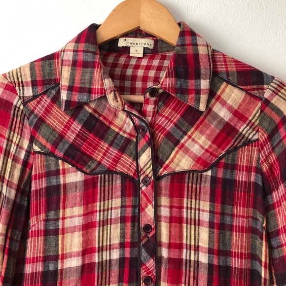 Plaid Western Style Button Front Shirt - Picture 2 of 4